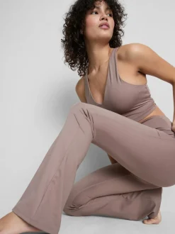 Active-Leggings mit hohem Bund und ausgestelltem Bein