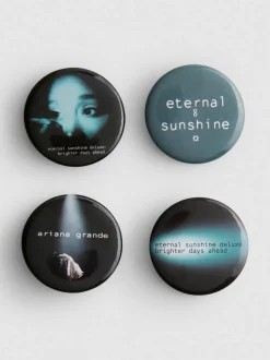 „Ariana Grande Eternal Sunshine“ Anstecker, 4er-Pack