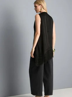 Asymmetrische Bluse mit Fransen und Wasserfallausschnitt