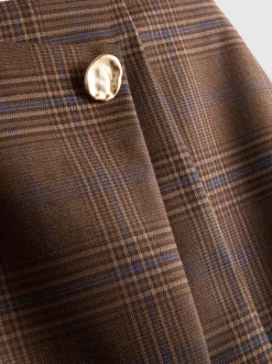 Asymmetrischer eleganter Minirock