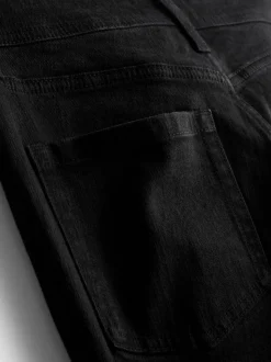 Ausgestellte Denim-Jeans mit mittelhohem Bund