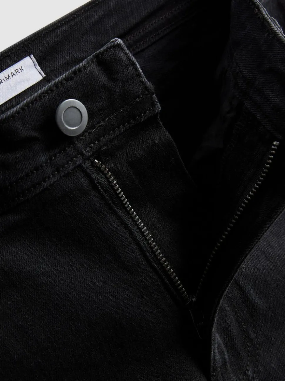 Ausgestellte Jeans aus Baumwoll-Denim mit mittlerer Leibhöhe