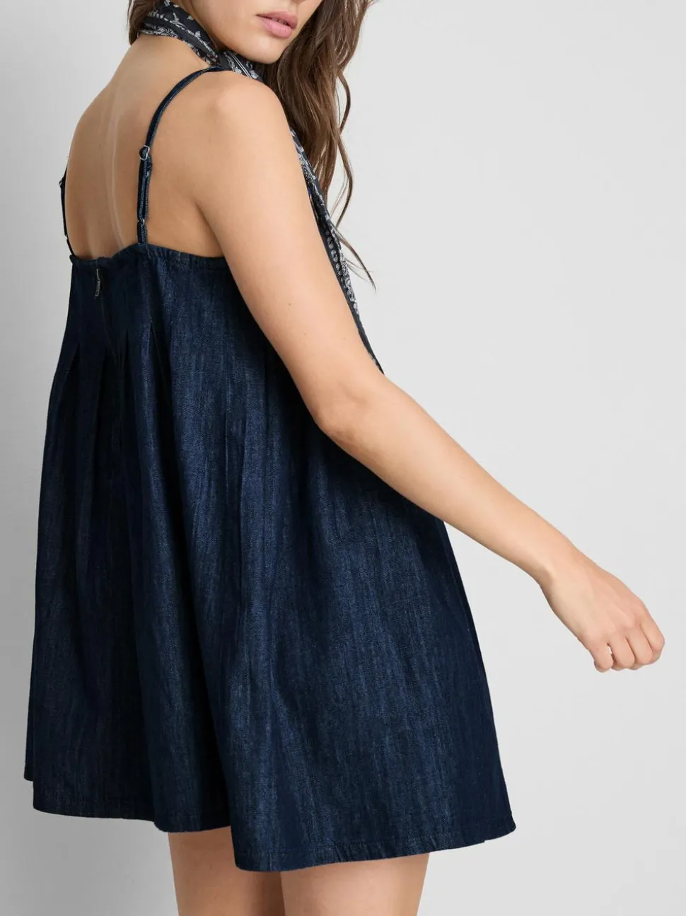 Babydoll-Minikleid aus Baumwoll-Denim