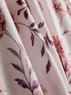 Bademantel mit hohem Modalanteil und Blumenmuster
