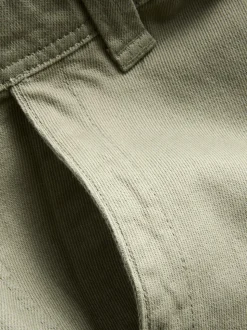 Baggy-Chinohose mit mittlerer Leibhöhe