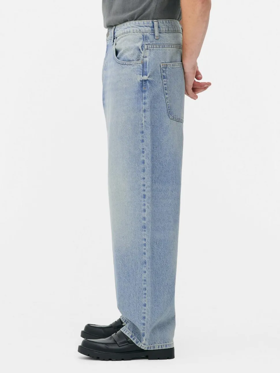 Baggy-Jeans mit mittlerer Leibhöhe