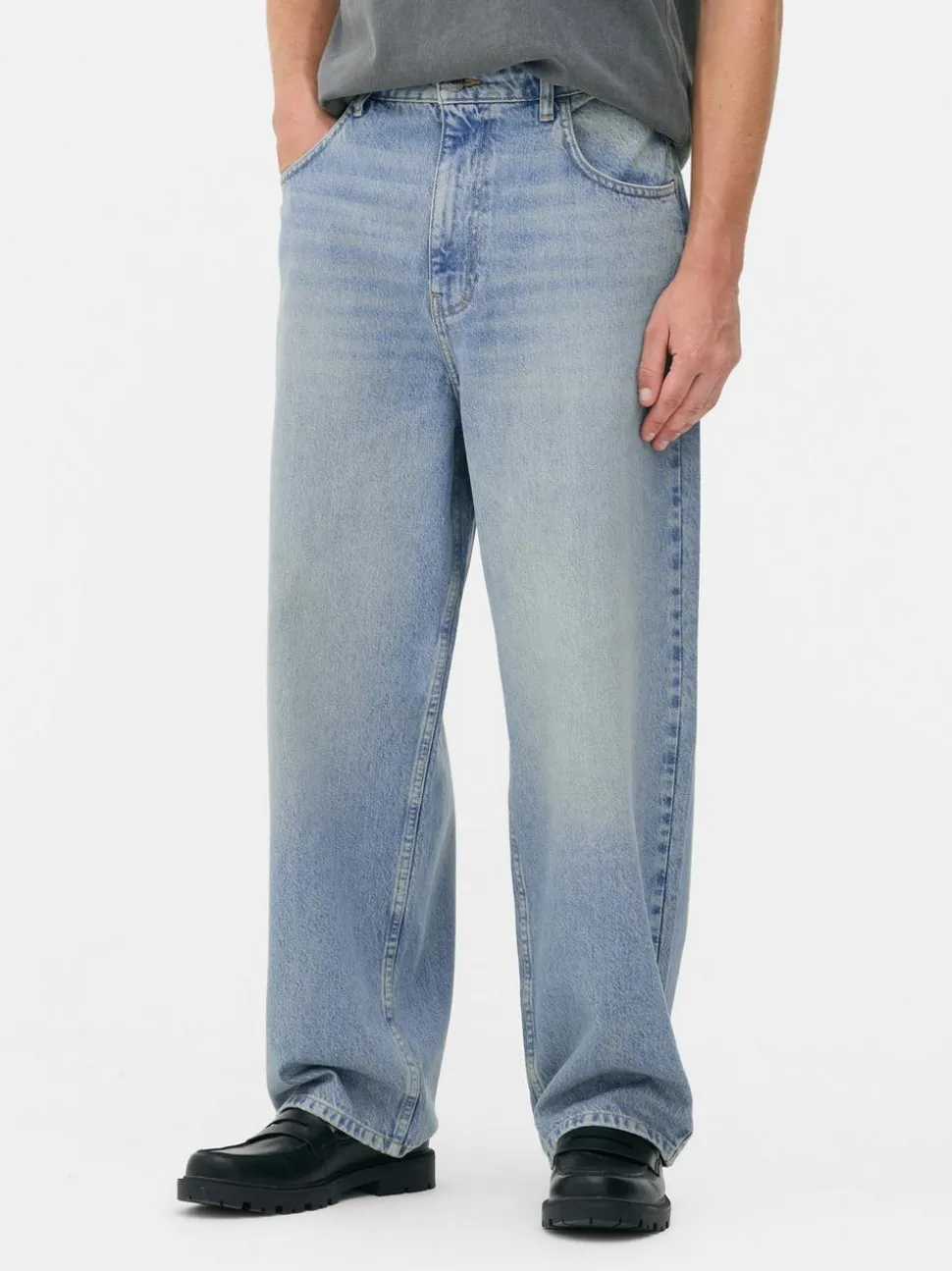 Baggy-Jeans mit mittlerer Leibhöhe