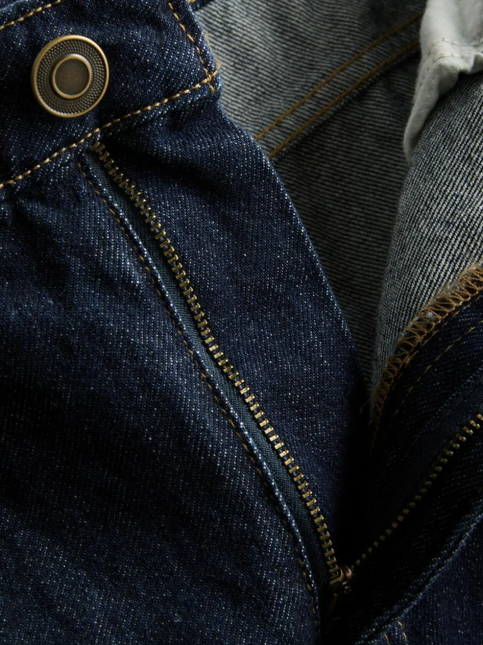 Baggy-Jeans mit mittlerer Leibhöhe