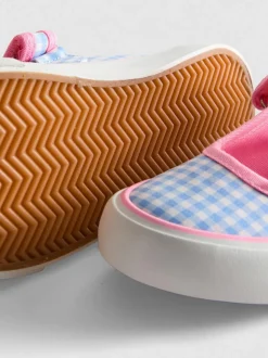 Ballerinas aus Canvas