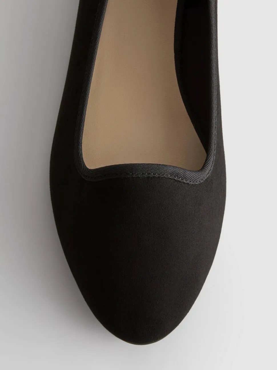 Ballerinas aus Wildleder