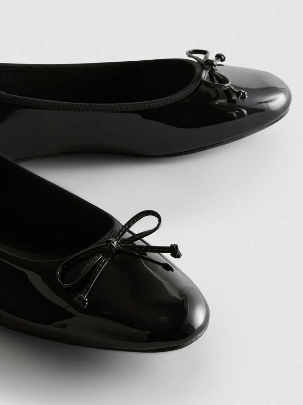Ballerinas in Lackoptik