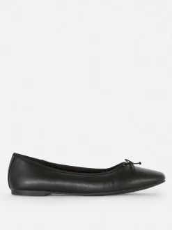 Ballerinas mit Schleife