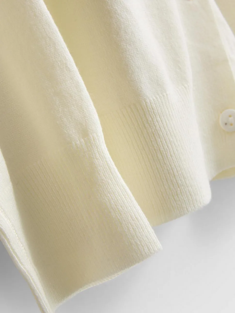 Basic-Cardigan mit Rundhalsausschnitt