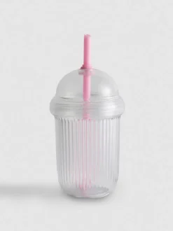 Becher für Kaltgetränke mit Trinkhalm