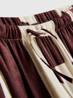 Bedruckte Hose mit weitem Bein
