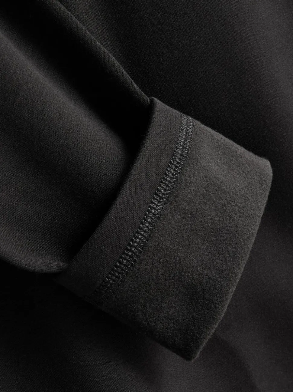 Besonders warmes „Heat IQ“ Thermofleece-Top