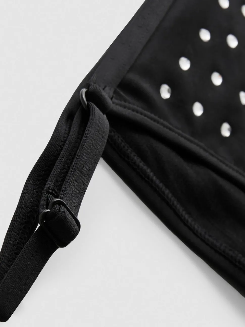 Bikinihose mit Nieten und Strass