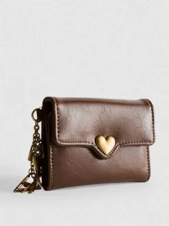 Brieftasche mit Herzverschluss und Anhängern