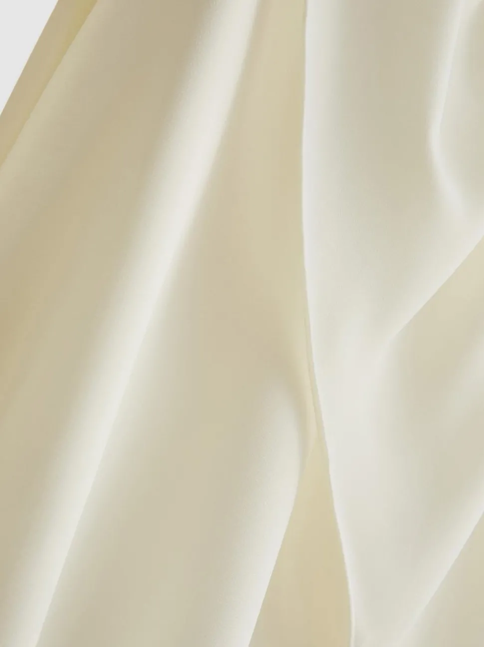By Coleen Hochgeschlossene Cape-Bluse