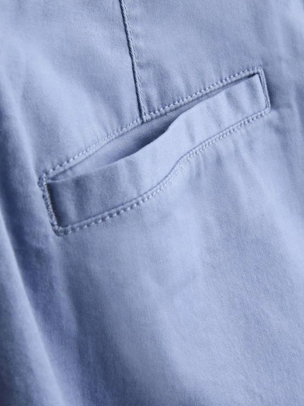 Chinoshorts mit hohem Baumwollanteil