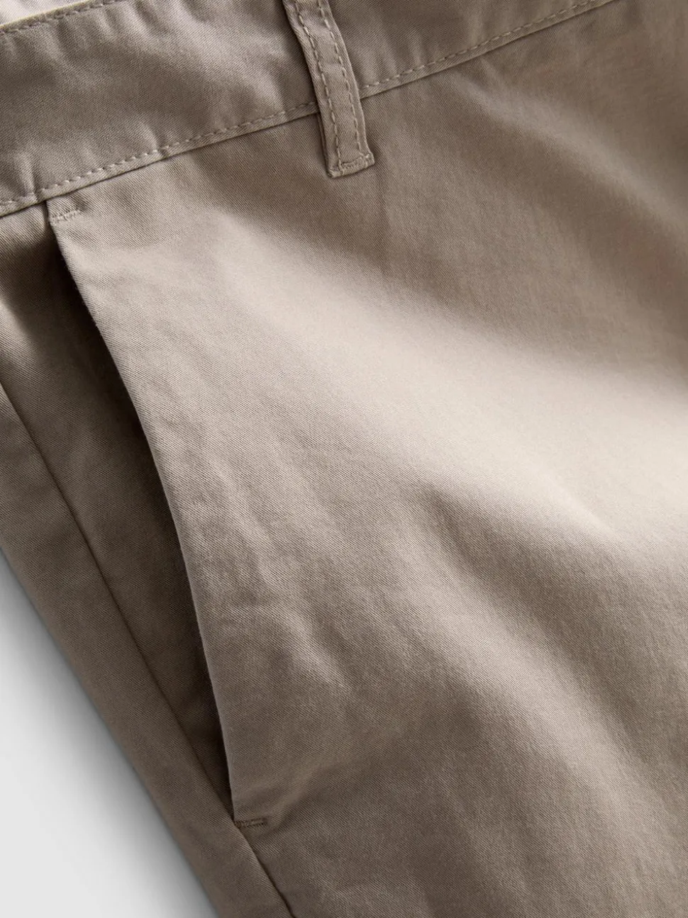 Chinoshorts mit hohem Baumwollanteil