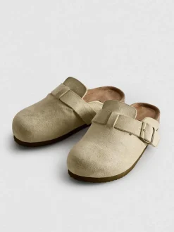 Clog-Pantoffeln mit Schnalle