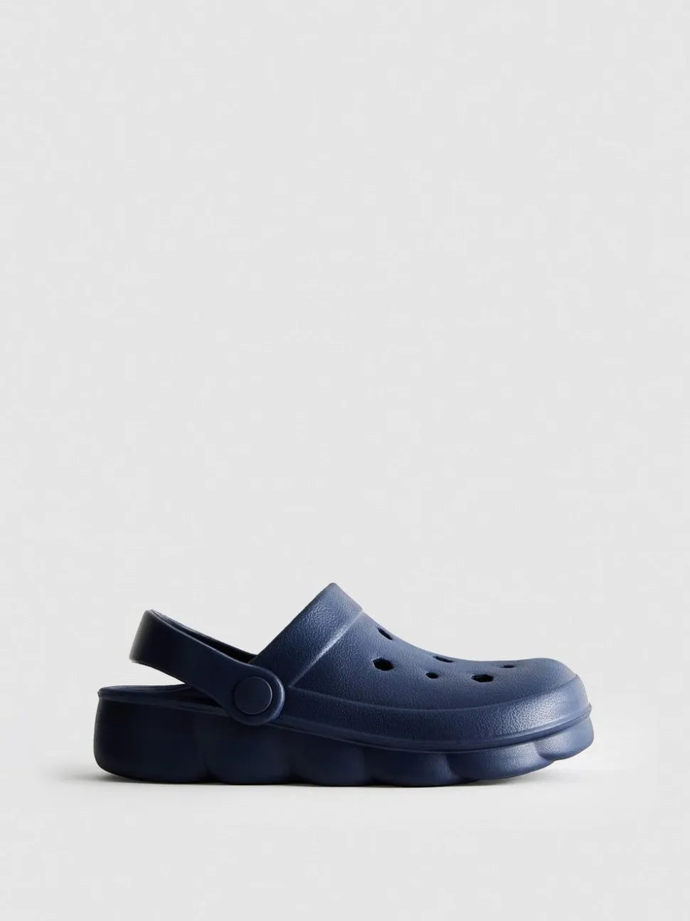 Clogs mit Fersenriemchen
