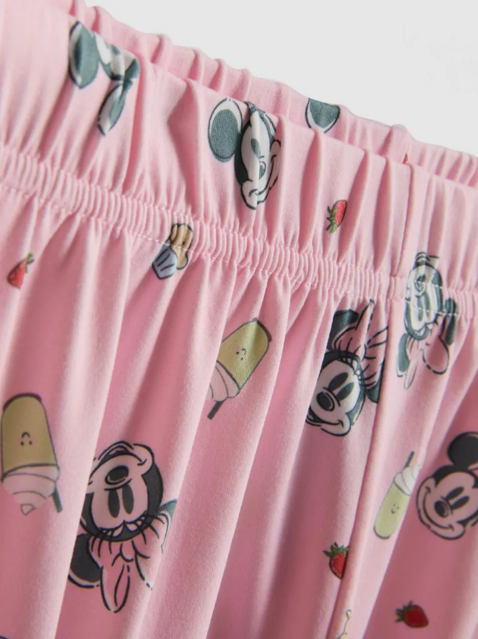 „Disney Micky Maus“ Schlafanzugshorts im Boyfriend-Look