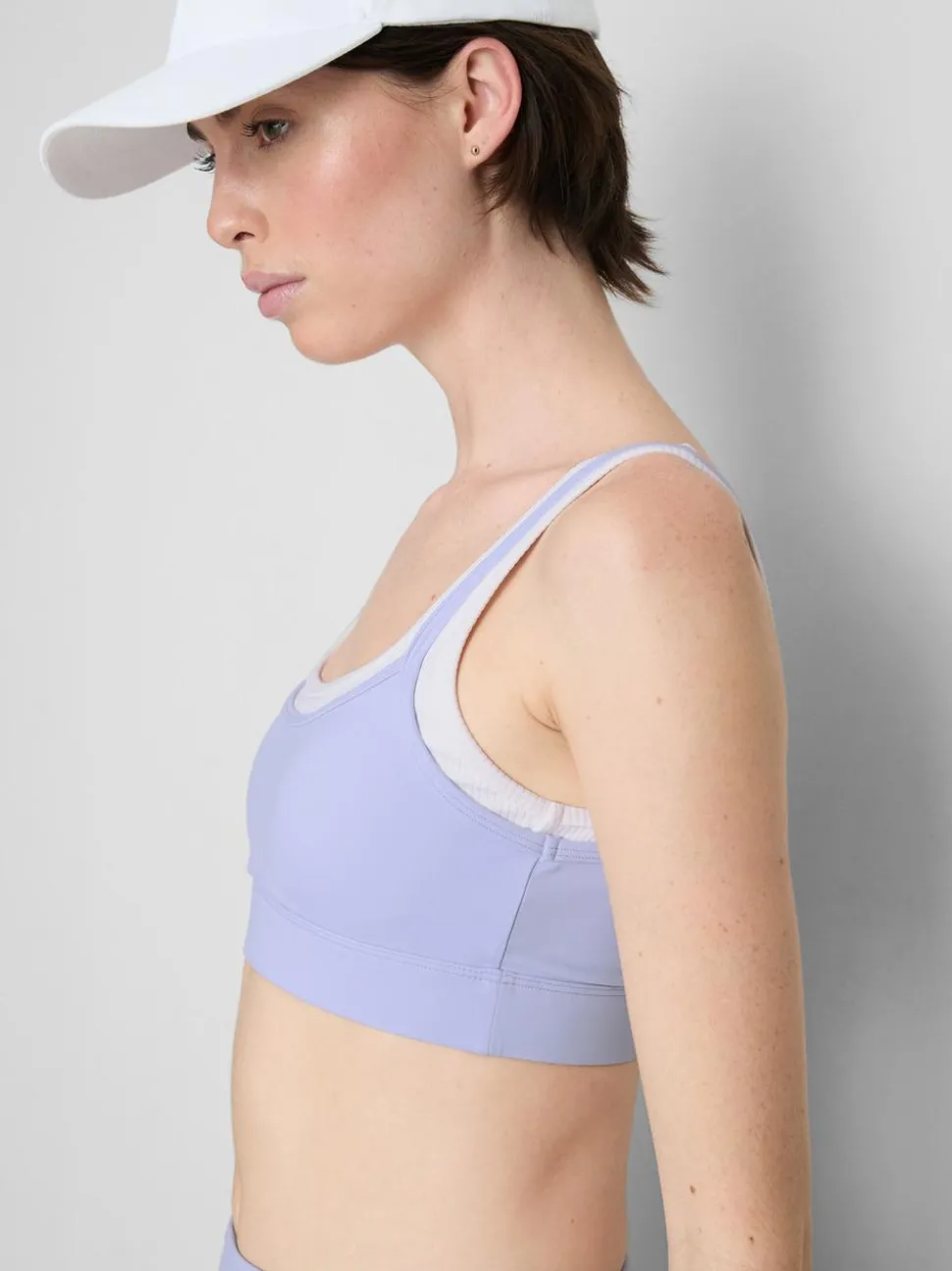 Doppellagiges, bauchfreies Active-Top