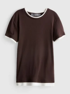 Doppellagiges T-Shirt mit Rundhalsausschnitt