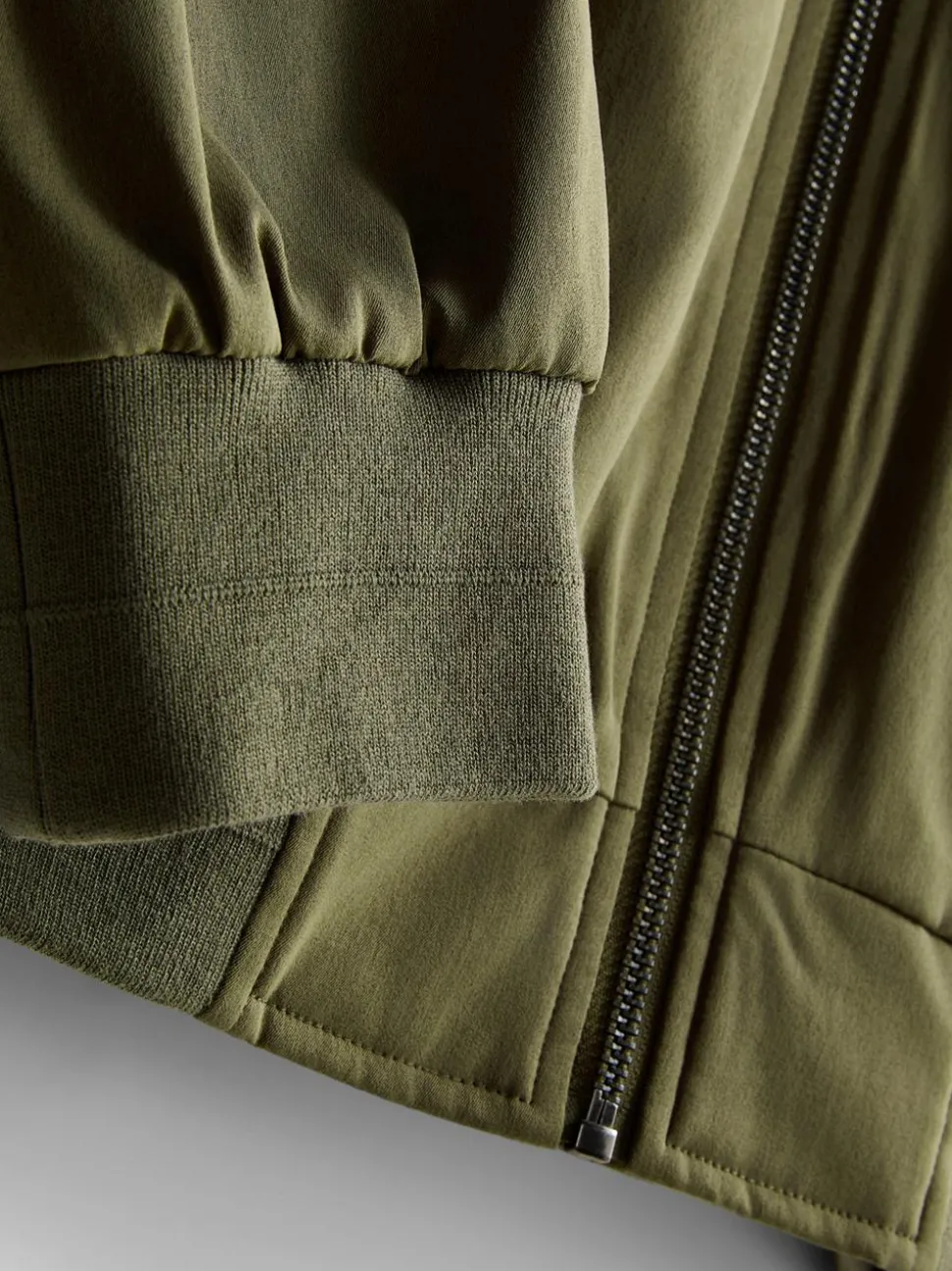 Elegante Bomberjacke
