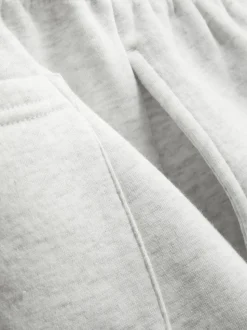 Essential Shorts mit Kordelzug