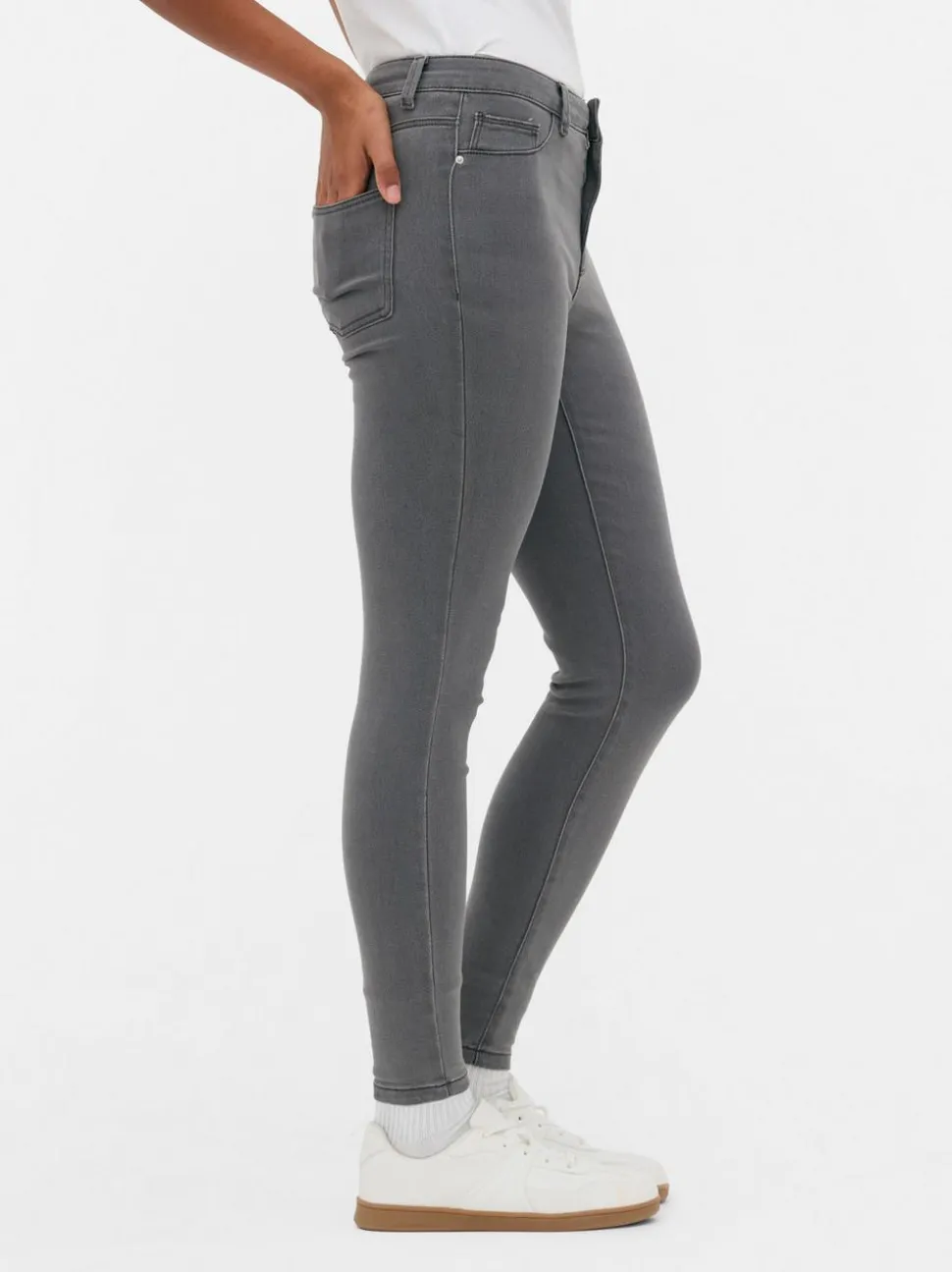 Essential Skinny-Jeans mit mittelhohem Bund | Normale Passform