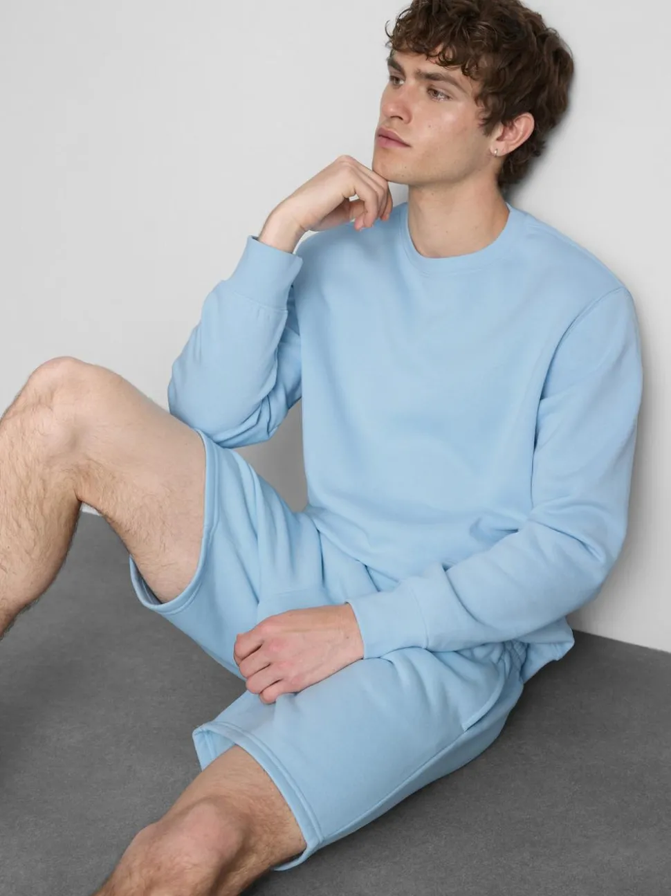 Essential-Sweatshirt mit Rundhalsausschnitt