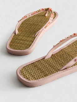 Flipflops mit Seegras-Effekt