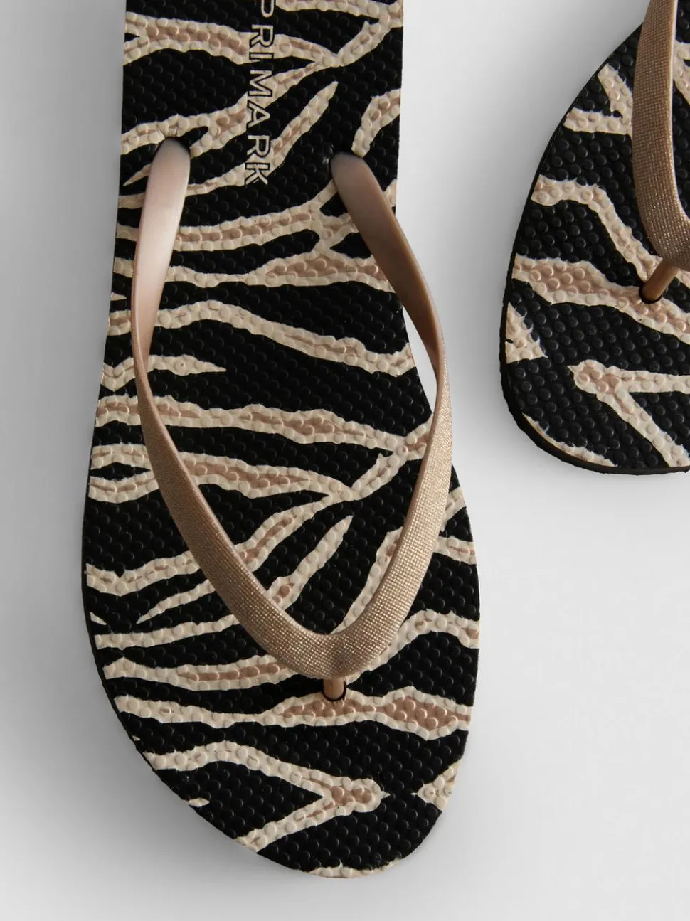Flipflops mit Zebramuster