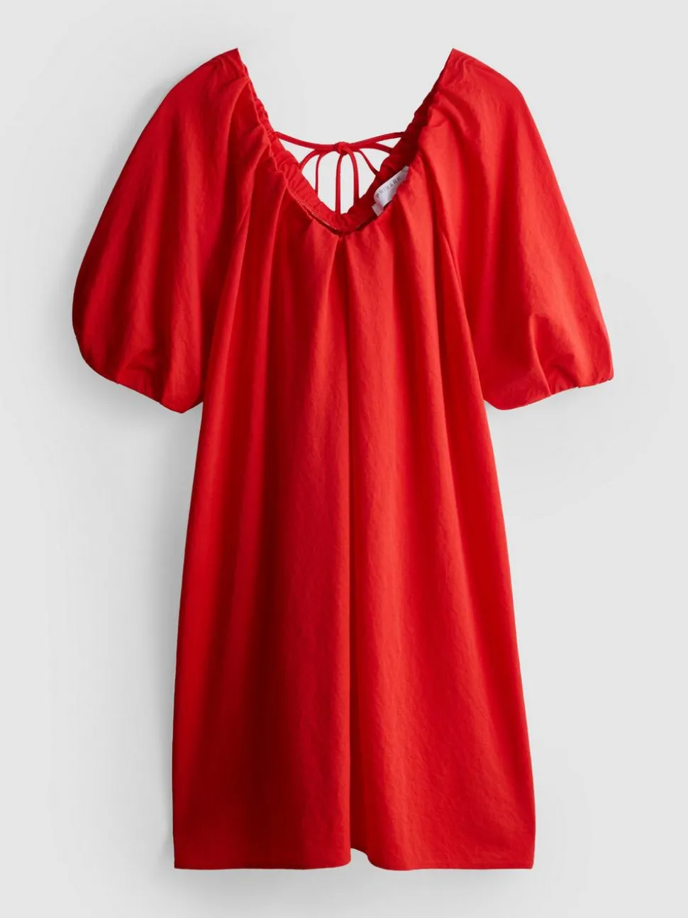 Gerafftes Minikleid mit Puffärmeln