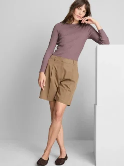 Gerippter Pullover mit Rundhalsausschnitt