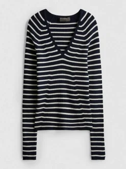 Gerippter Pullover mit V-Ausschnitt