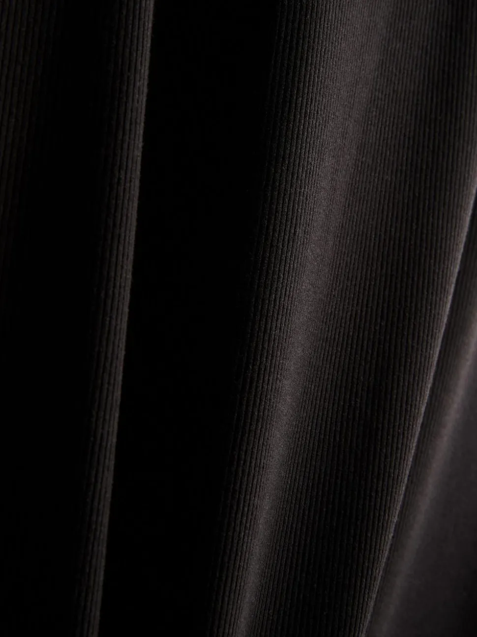 Geripptes Bodycon-T-Shirt-Kleid in Minilänge