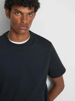 Geripptes „The Edit“ T-Shirt mit Rundhalsausschnitt