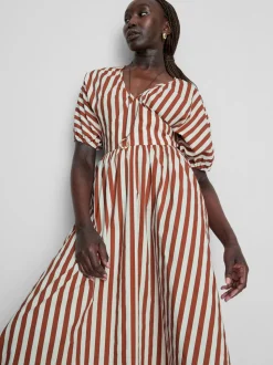 Gestreiftes Midaxikleid aus Baumwolle