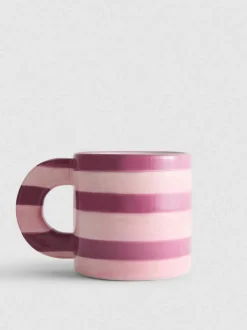 Gestreifte Tasse