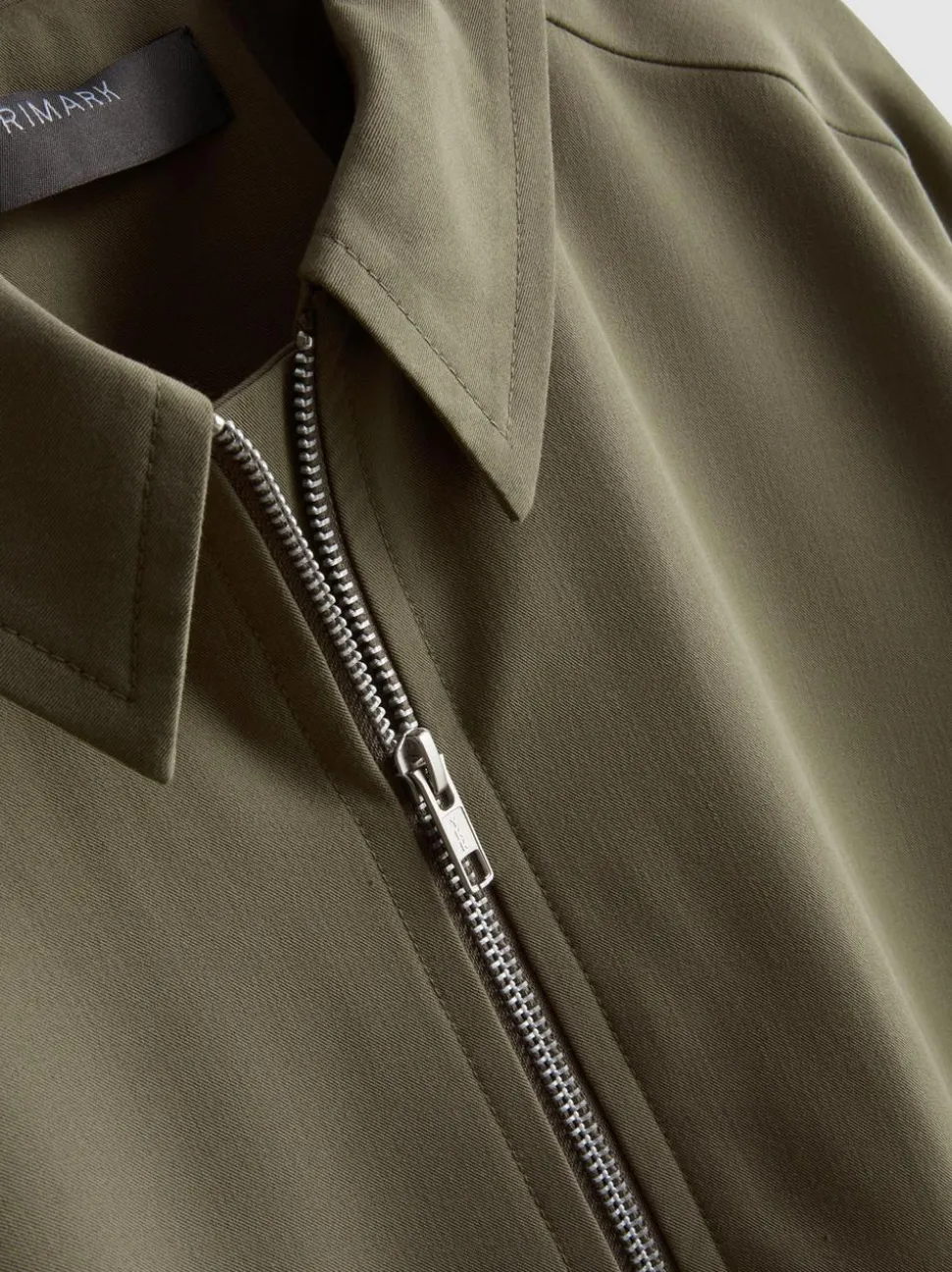 Hemdjacke mit Kragen und Reißverschluss