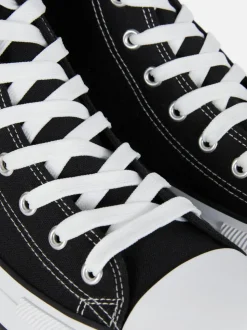 High-Top-Sneaker aus Canvas mit flacher Plateausohle