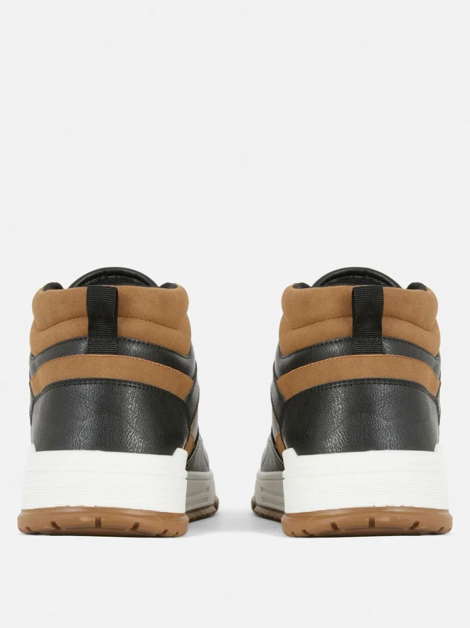 High-Top-Sneaker mit Einsätzen