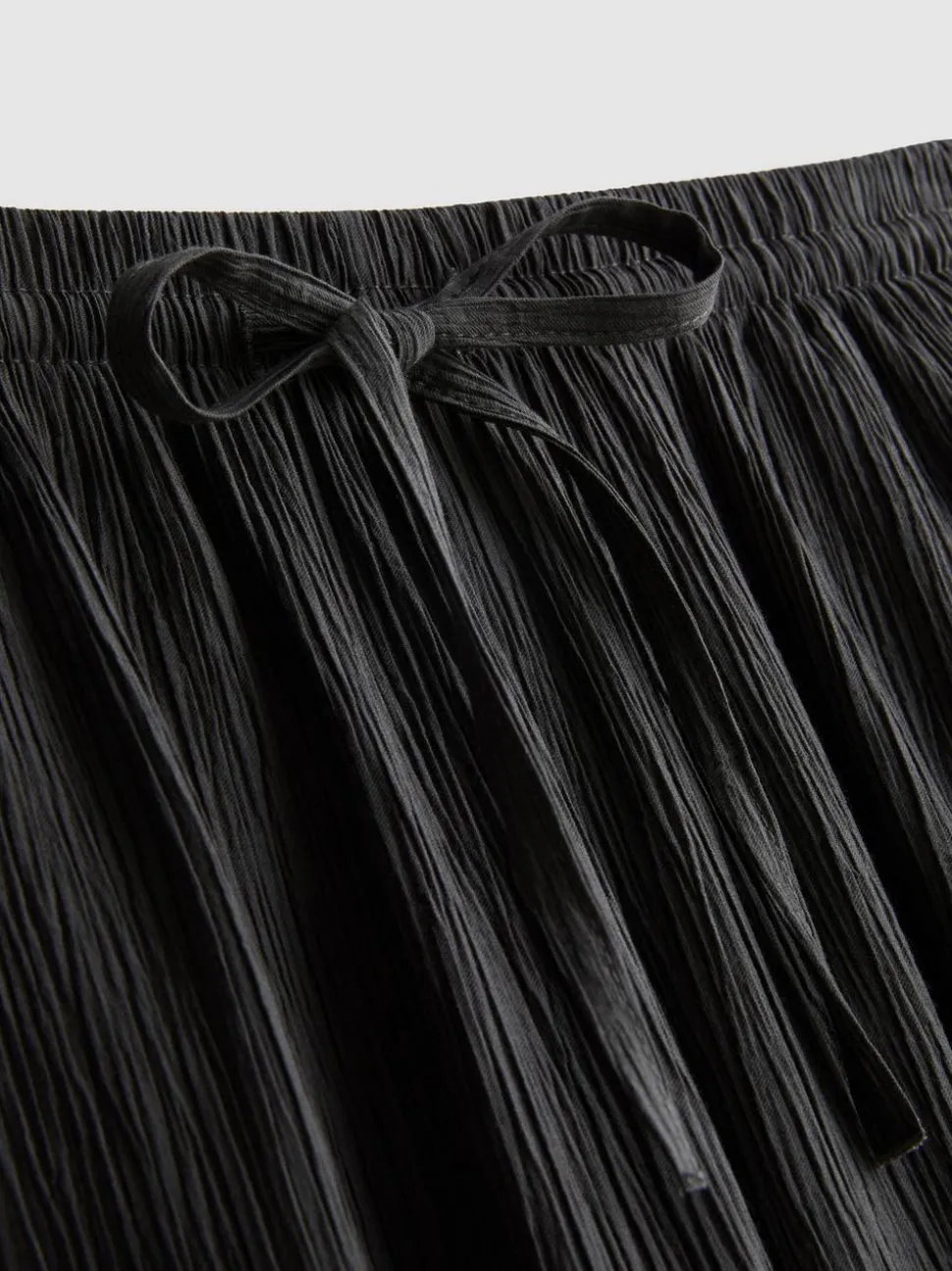 Hose in Knitteroptik mit weitem Bein