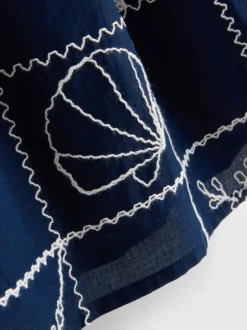 1,5–9 Jahre | Gesmoktes Kleid mit Spaghettiträgern und Stickerei