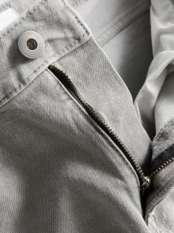 Jeans mit geradem Bein und mittlerer Leibhöhe