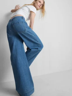 Jeans mit weitem Bein und Vordertaschen